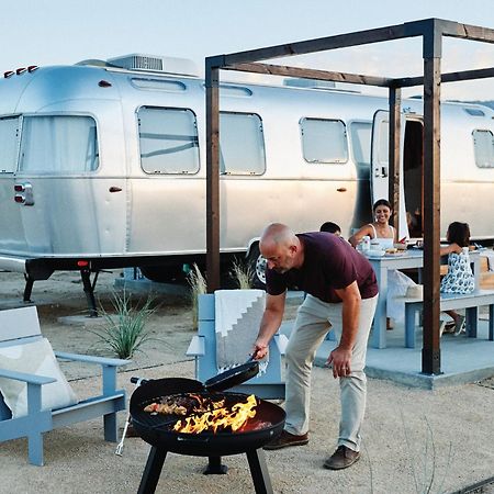 Hotel Autocamp Joshua Tree Exterior foto